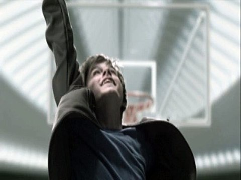 Eurosport (TF1) - chaîne de télévision sportive, Nouvelle identité visuelle - mars 2011 - Enjoy