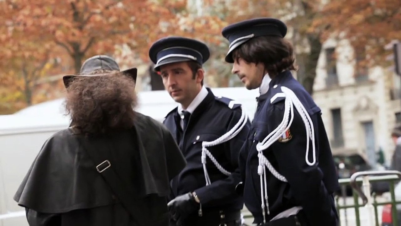 La Redoute - vêtements et accessoires - octobre 2010 - "Police nationale du style", métisse, cowboy, engagez-vous