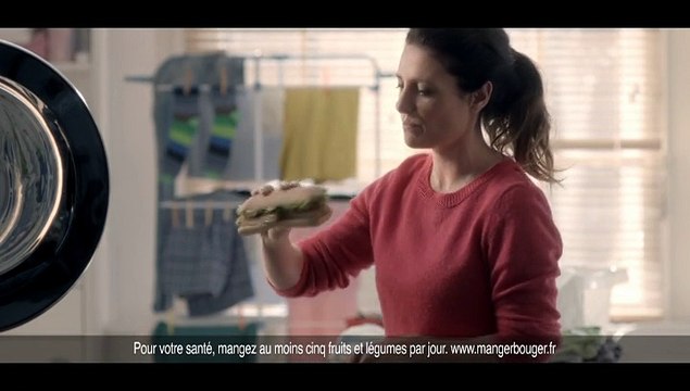 Havas Paris pour McDonald's - restauration rapide, La petite monnaie - janvier 2014 - lave-linge tirelire
