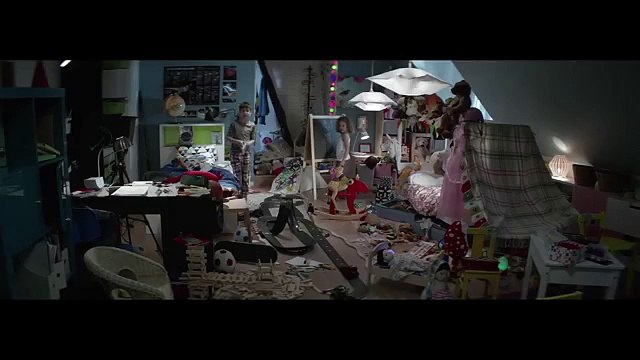 Hemisphere droit pour Ikea - meubles, 1,2,3 joue la pub, ikea.com/ms/fr_FR/france/joue_la_pub.html - décembre 2013