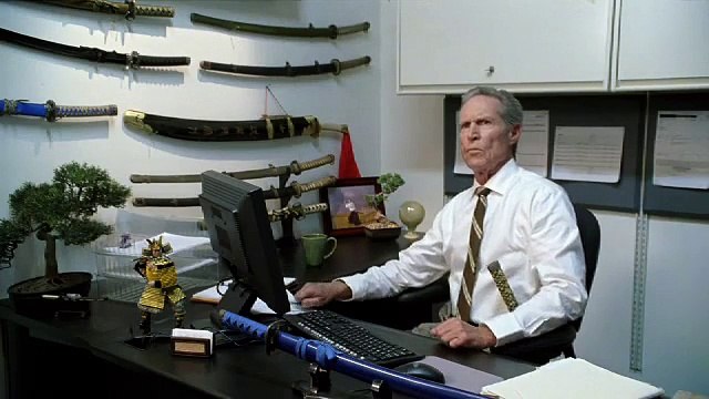 Land Rover - voiture Land Rover LR4 - mai 2011 - You'll feel safe inside , Sword collector