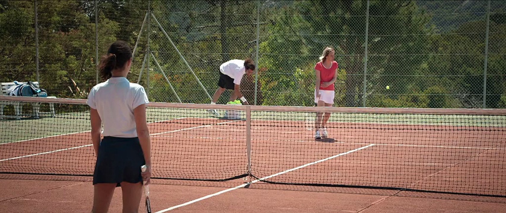 Decathlon - vêtements et matériel de sport, "Eté" - mai 2012 - Tennis