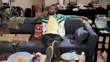 Doritos (PepsiCo) - apéritifs - février 2011 - "House sitting"
