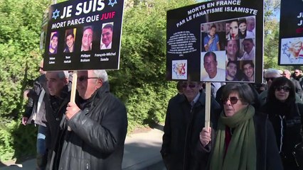 Entierran a víctimas de atentados en París