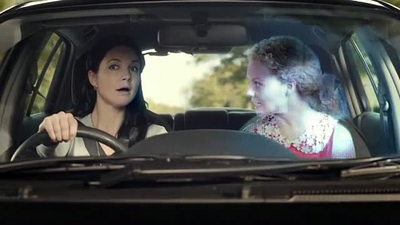 Motor Accident Commission - sécurité routière australienne, "Distractions" - septembre 2012