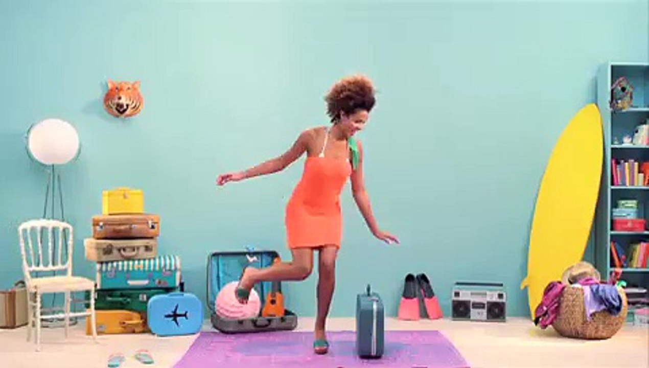 Nett (Johnson & Johnson) - tampons hygiéniques, "Nett Pro-Comfort" - juin 2011 - bikini, plage