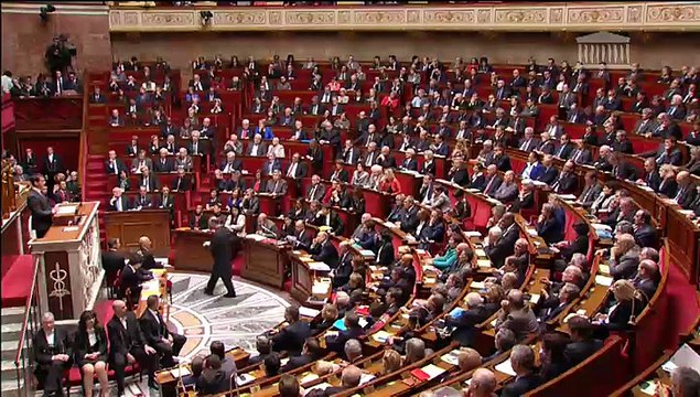 Discours-hommage de Manuel Valls aux victimes