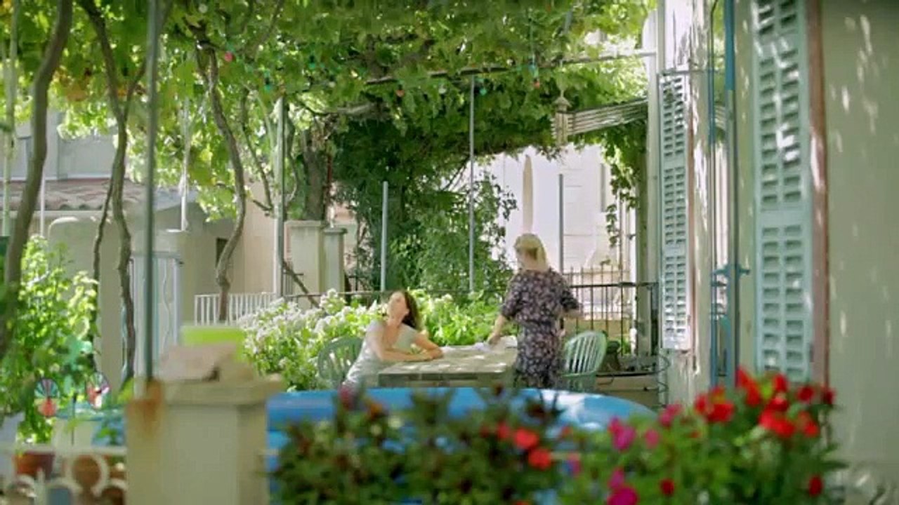 Marseille-Provence 2013 - collectivité locale, "Capitale Européenne de la Culture" - novembre 2012 - femmes à la pergola