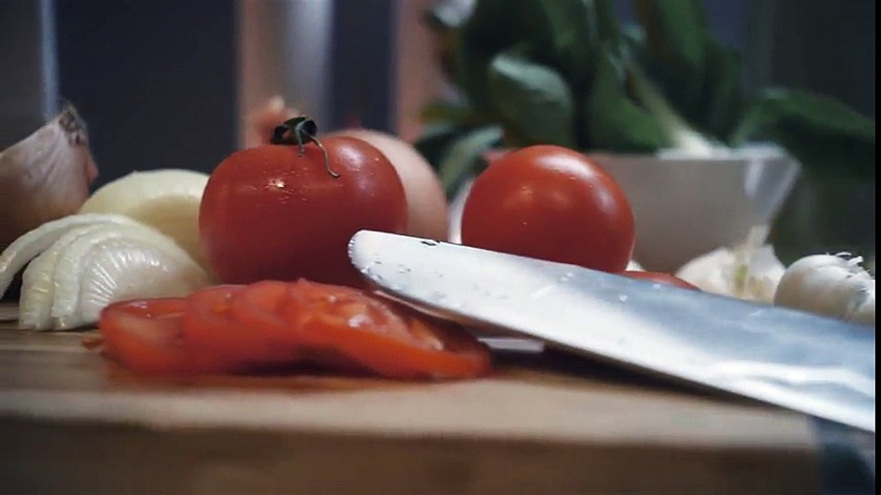 LG Electronics - téléphone portable LG Optimus G, "Hard times for old smartphones" - avril 2013 - Stove