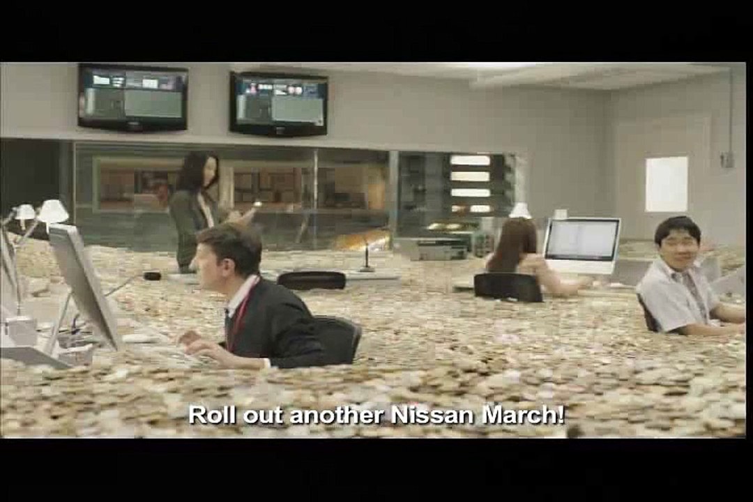 Nissan Motor Company - voitures Nissan Versa, Nissan March, "Fountain (fontaine)" - janvier 2012