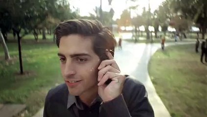 Palm - téléphone portable - décembre 2009 - "Flick"