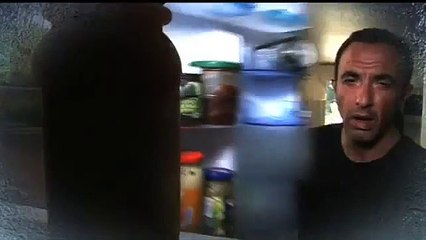 NRJ - radio - août 2010 - "Nikos et Cauet sur NRJ à la rentrée", teaser 1, le frigo