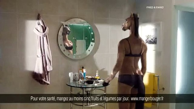 Orangina Schweppes - soda Orangina - mai 2010 - Parodies , Jument et hygiène bucco-dentaire