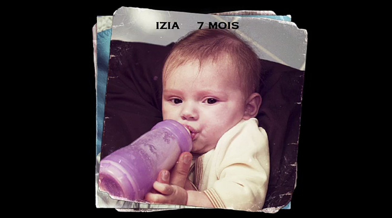 Petit Bateau - vêtements - mars 2010 - "Les mois d'Izia"