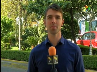 Ayotzinapa supporters repelled from miliary bases with teargas