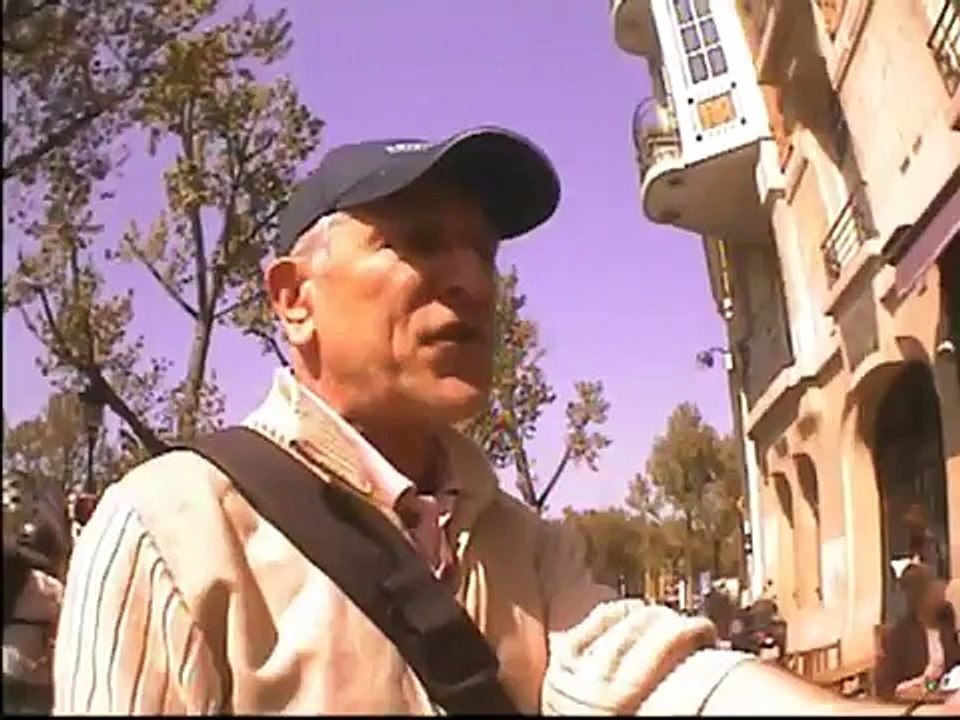 Parti Communiste Français (PCF) - parti politique - mai 2010 - "La Brigade Anti-Vieux, B.A.V.", "à la poursuite du vieux"