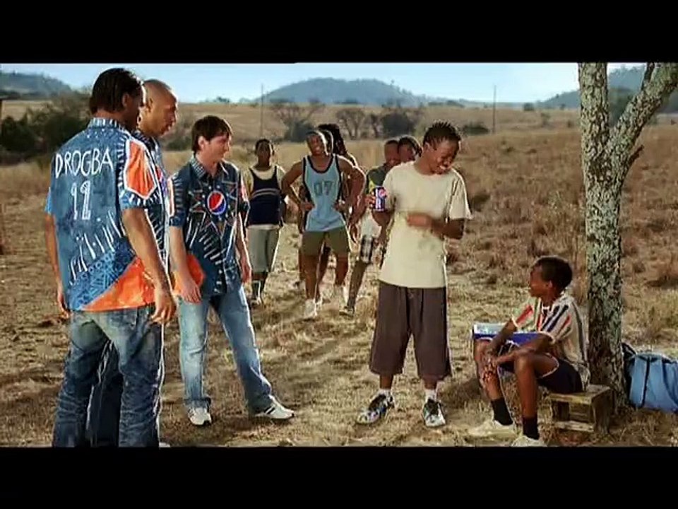 Pepsi (Pepsico International) - soda - mars 2010 - "Pepsi Foot 2010 Africa", "Refresh the world", Moving Pitch
