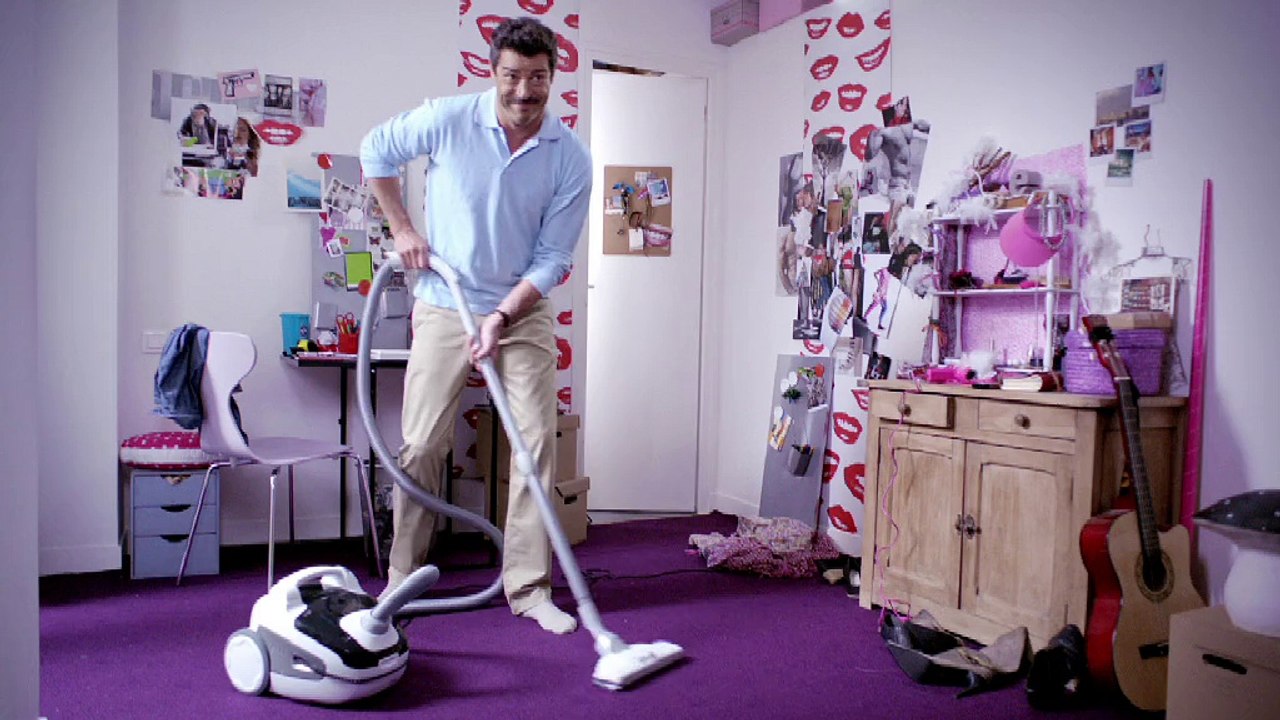 Mistergooddeal - vente d'électroménagers sur Internet, "Cambrioleurs, Pompier, Livreur, Ados www.mistergooddeal.com" - juin 2011 - "Ados"