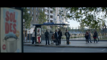 Publicis Conseil pour Action contre la Faim (ACF) - organisme humanitaire, "3 minutes" - octobre 2013 - bus