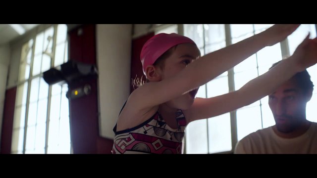 Paris en Australie pour Collectif féministe contre le viol (CFCV) - lutte contre l'inceste, La mauvaise éducation - janvier 2014- 48s