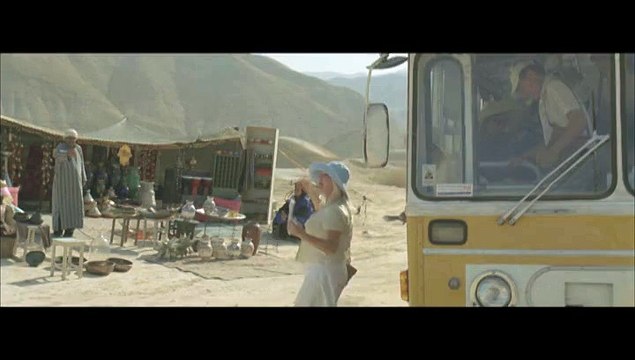 M6 Mobile by Orange - opérateur téléphonique - novembre 2010 - Le geyser de potes , teaser 25s