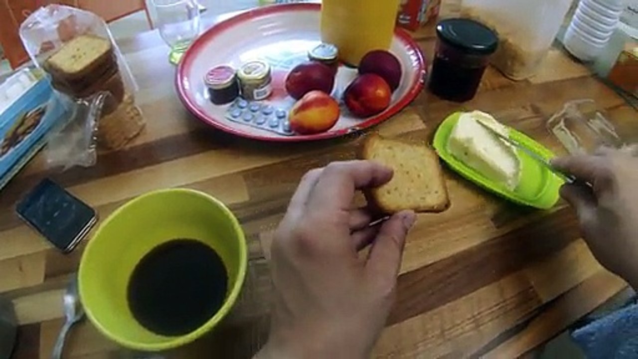 Les entreprises du médicament (LEEM) - médicaments, "Médicaments à la maison" - novembre 2013 - L'observance