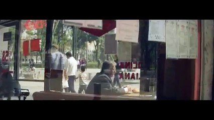 Les Gaulois pour SFR - opérateur téléphonie, Internet, télévision, "Smart comme vous" - mars 2014 - le skateur
