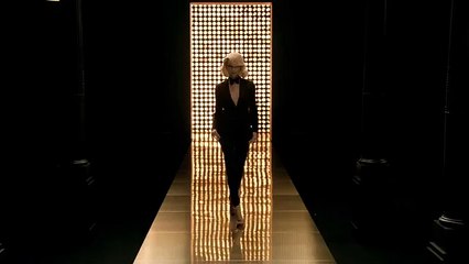 L'Oréal Paris - laque pour les cheveux Elnett, "Défilé avec Doutzen Kroes, Laetitia Casta et Natasha Poly" - août 2012