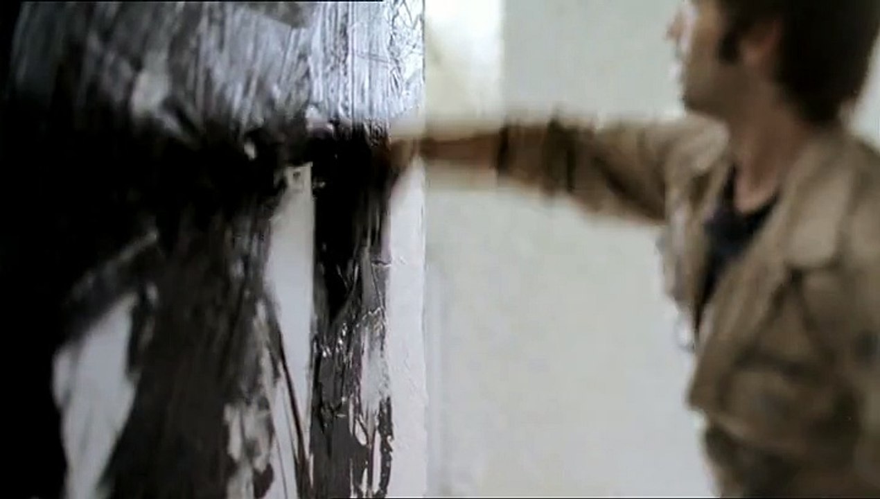 Le Peintre; artiste peinture noire; film 30s