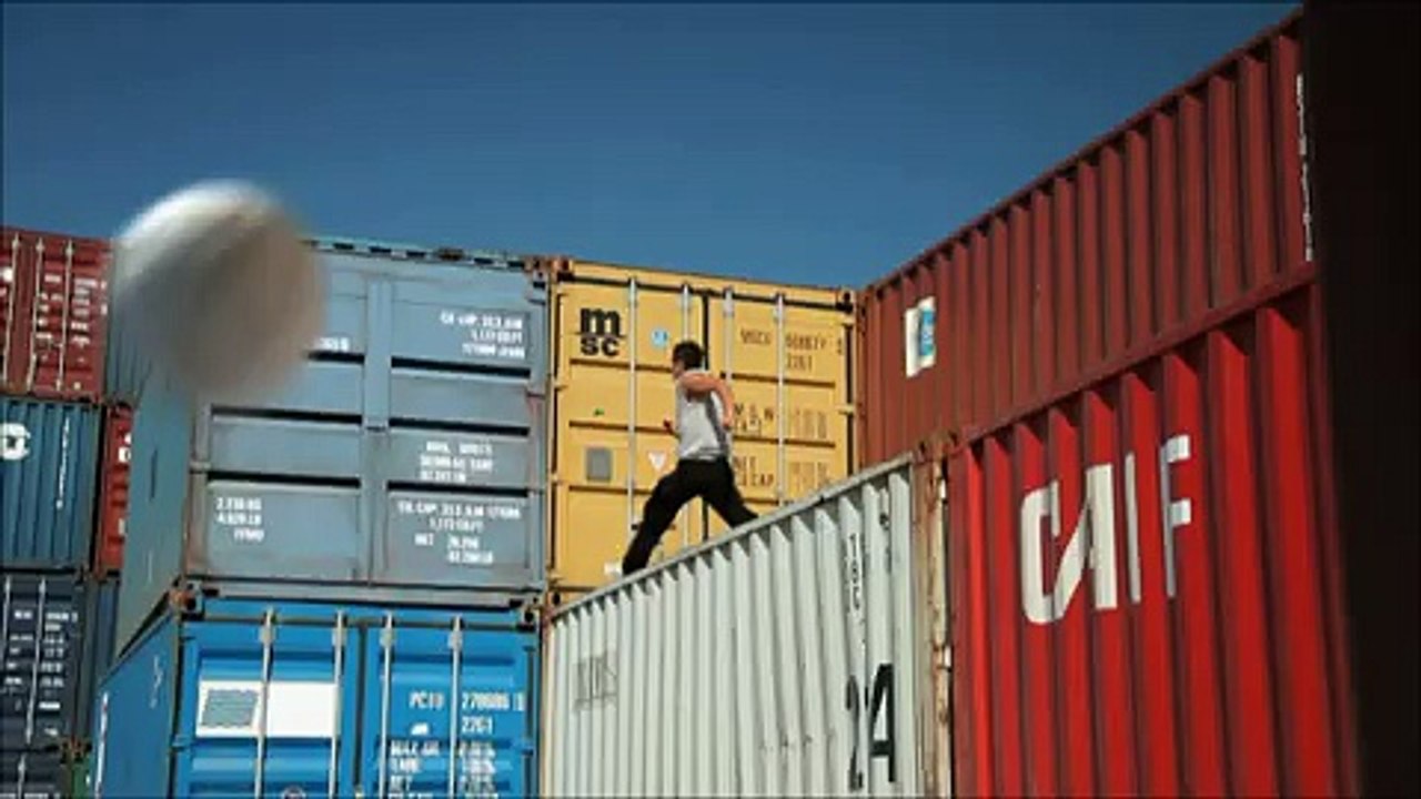 L'Oréal Paris - gel Indestructible de Studio Line - avril 2010 - "Deviens indestructible"