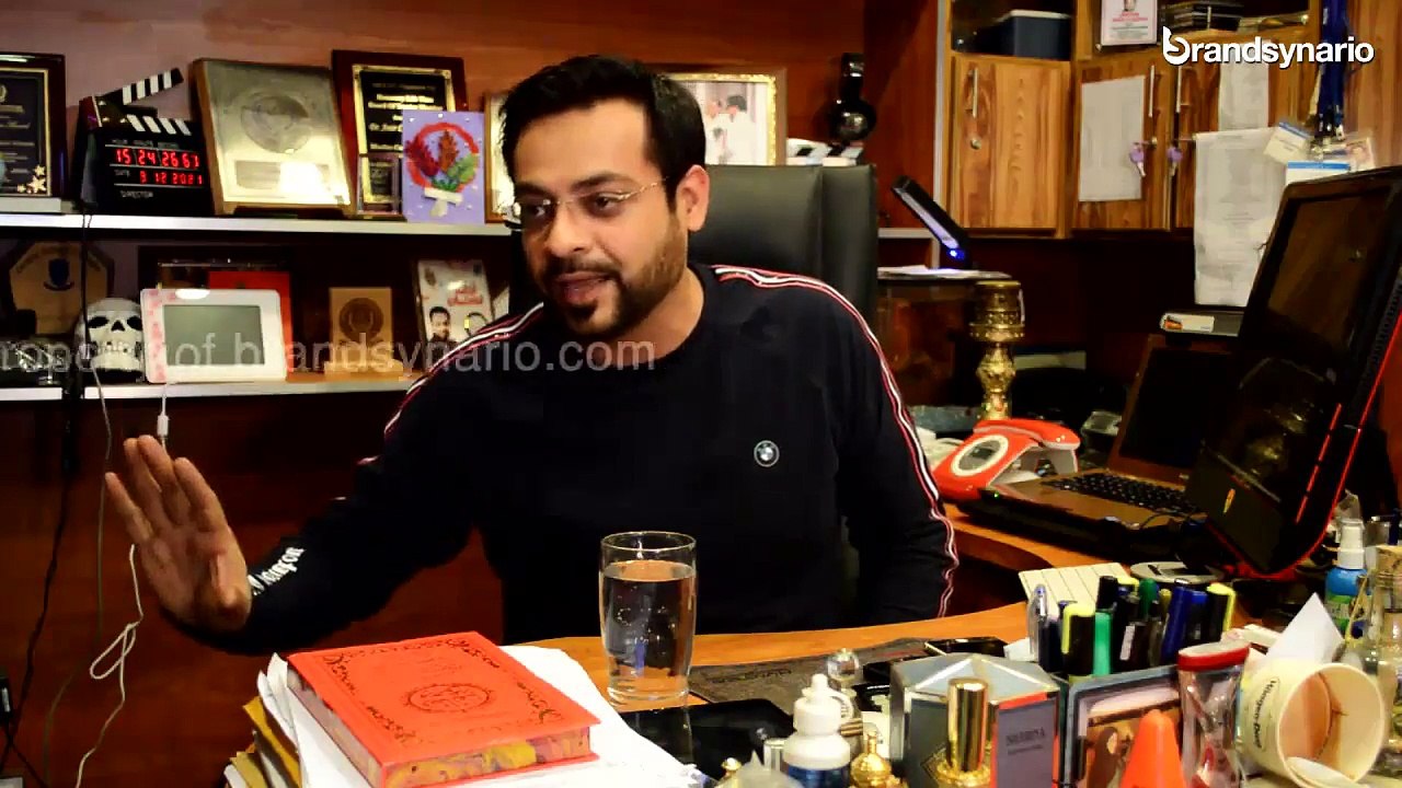 Aamir Liaquat Blasted On Social Media Very Badly For Abusing Him