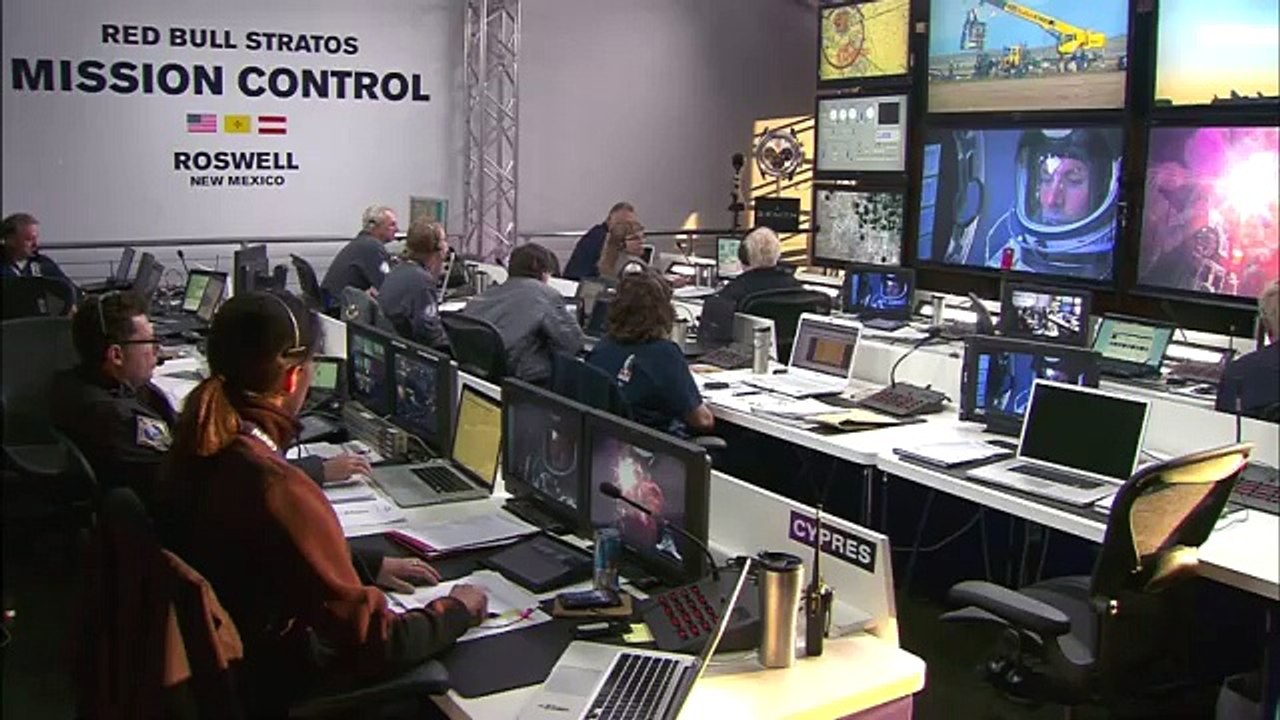 Red Bull - boisson énergisante, "Red Bull Stratos, avec Felix Baumgartner" - octobre 2012