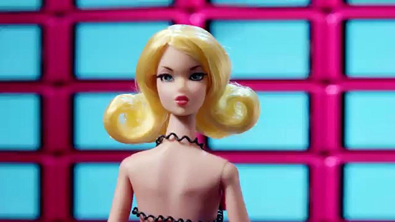 Nokia - téléphone portable Nokia N8 Pink - juin 2011 - "Pink Freedom"