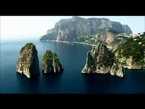 Ministère du Tourisme italien - promotion du tourisme en Italie - juillet 2010 - Magique Italie (Magic Italy, Magica Italia)