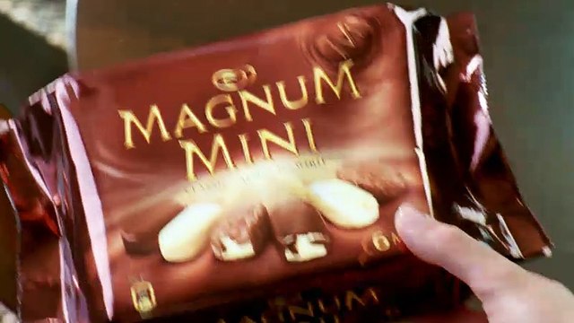 Miko (groupe Unilever) - glaces Magnum Gold - avril 2010 - La ruée vers l'or , avec Benicio del Toro, Minis
