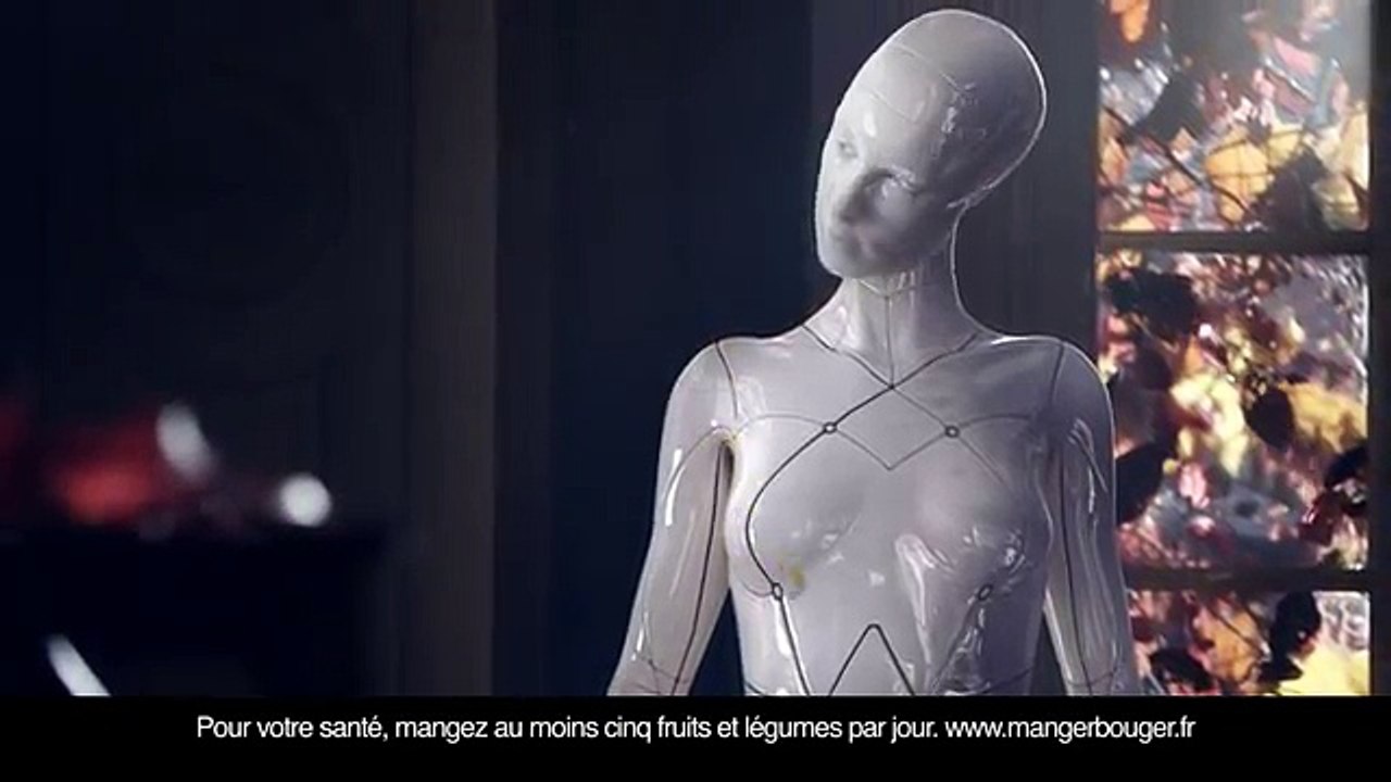 Nestlé France - chocolat Nestlé Grand Chocolat, "L'androïde" - février 2013