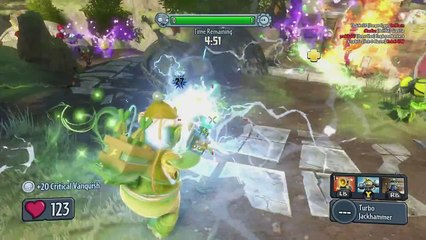 Plants vs Zombies Garden Warfare - Holiday Toque Costume Unlocked