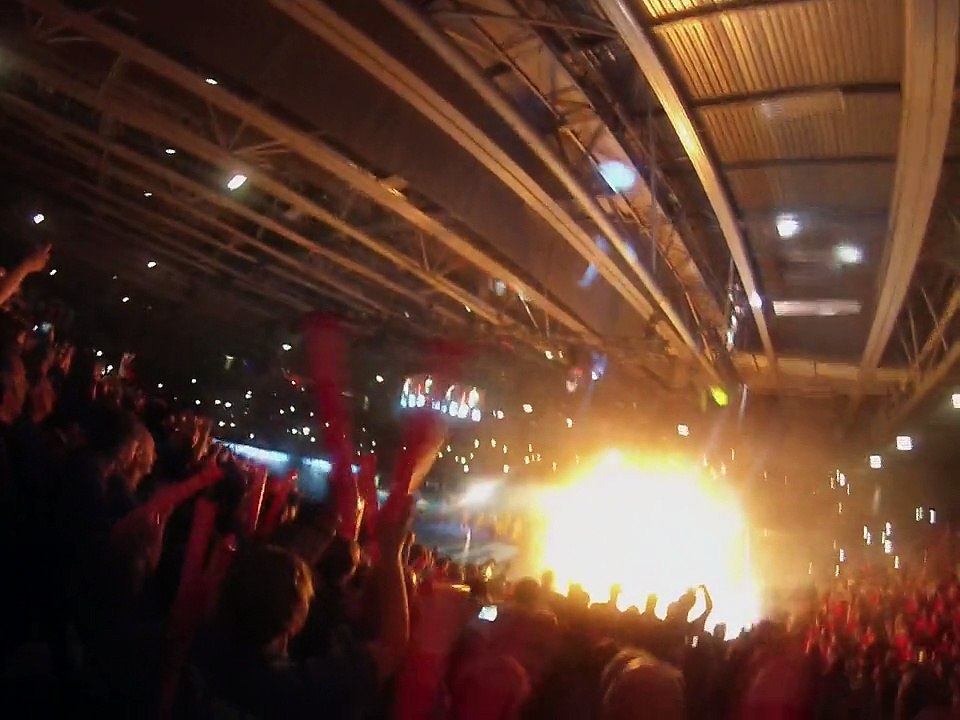 Entrée des joueurs français sur le terrain ! Ambiance de feu