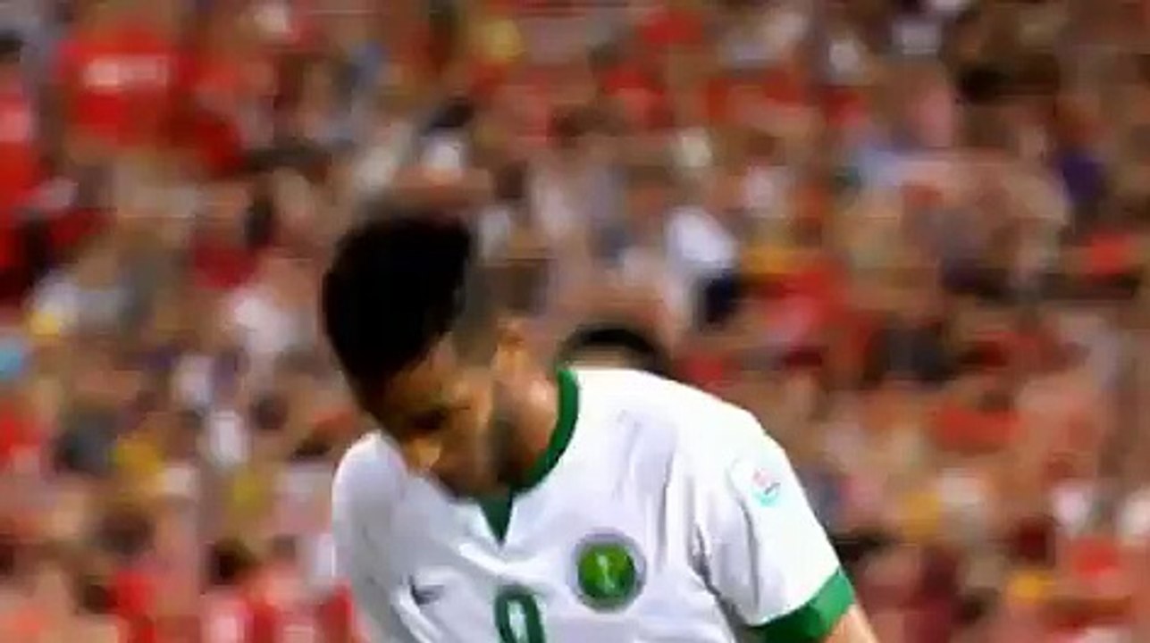 12-YEAR-OLD BALL-BOY HELPS CHINA KEEPER SAVE PENALTY
