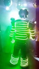 Fiesta Electrónica con Baile del Robot