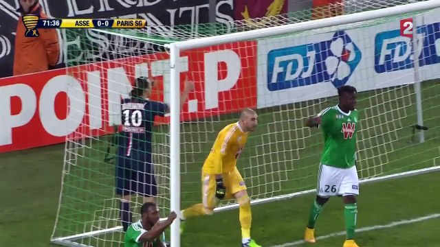 Le PSG bat Saint-Etienne et se qualifie pour les demi-finales de la Coupe de la Ligue