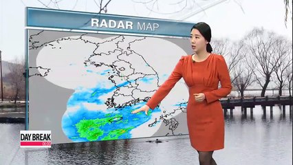 Mild day ahead under lots of clouds