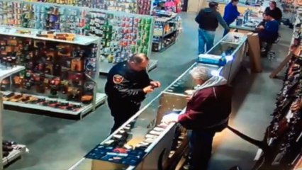 Police officer accidentally shoots off own finger