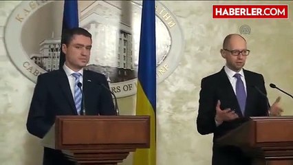 Ukrayna Başbakanı Yatsenyuk, Roivas ile Görüştü