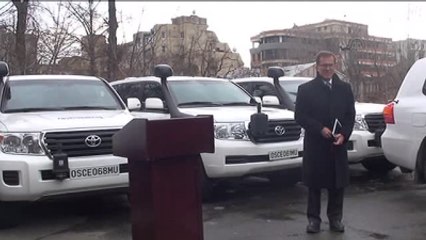 İngiltere, Agit Ukrayna Özel Gözlem Misyonu'na 10 Zırhlı Araç Hediye Etti