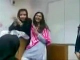 First time Kisses in Punjab College girls Lahore Leaked d Localt