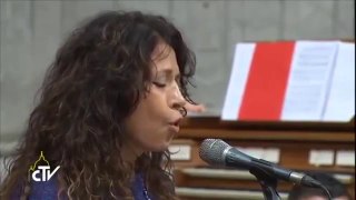 Patricia Sosa - Misa Criolla (Canta en el Vaticano)