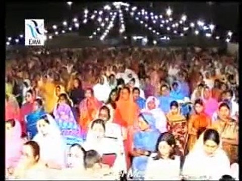 Dunya Ki Beedh Mein - Ernest Mall