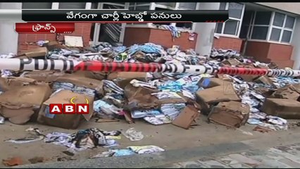 Charlie Hebdo's new edition with Prophet cover irks Muslim groups (14-01-2015)