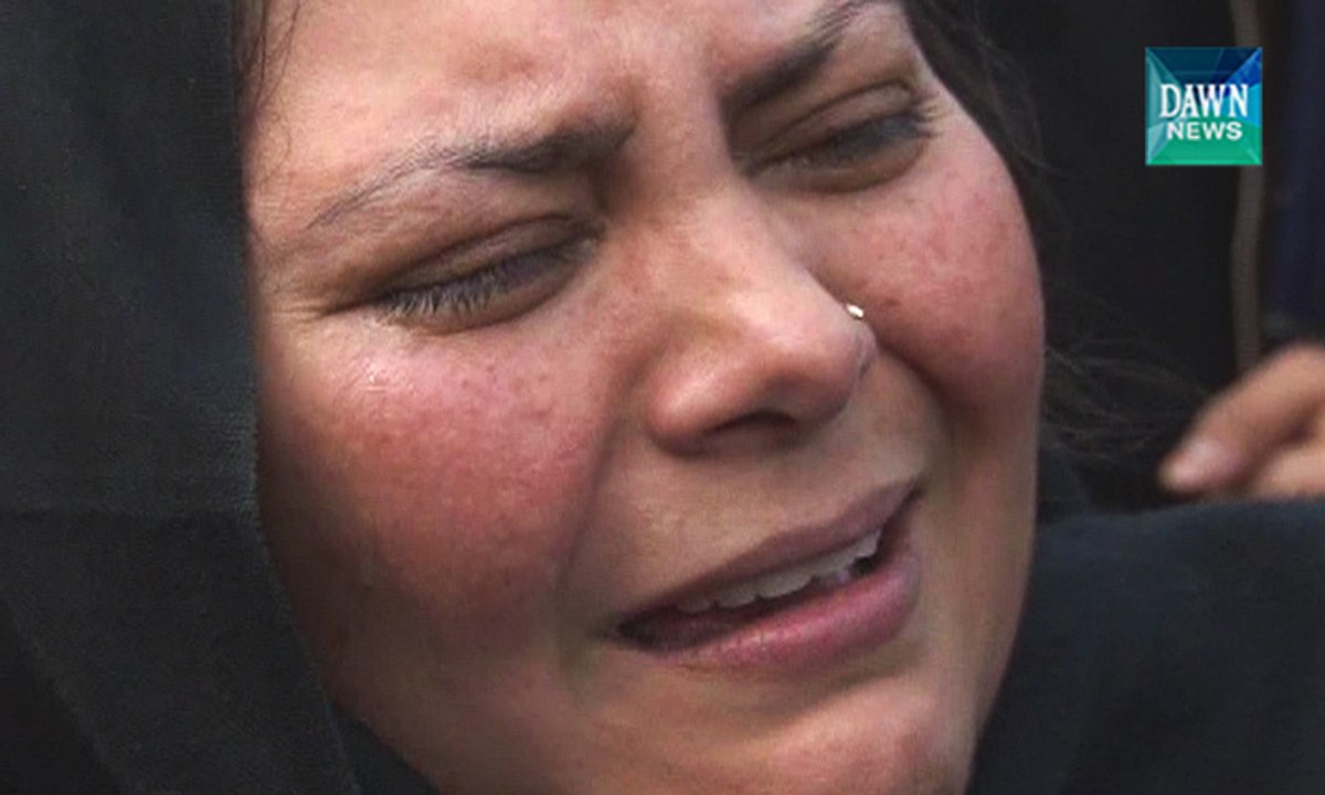 Imran visits APS as parents stage protest